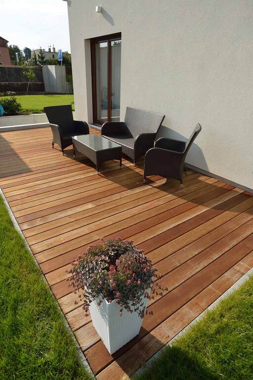 Terasy REAL DECK ze dřeviny Merbau