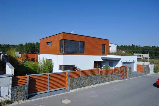 Fasády REAL FACADE ze dřeviny Smrk