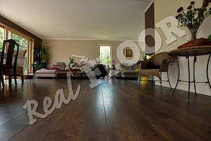 REAL FLOOR Dub 20 x 180 mm povrchová úprava OSMO Dekorační vosk č.3161 eben a Tvrdý voskový olej č. 3062 matný