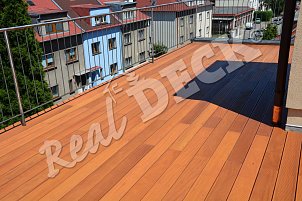 REAL DECK Garapa 25 x 145 mm jemná drážka ošetřeno OSMO Teras.olej č. 013 Garapa