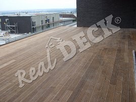 Terasa REAL DECK Thermo borovice 26 x 140 mm, ponecháno přírodní